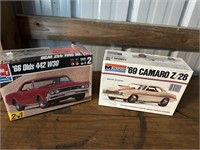 2 Car Model Sets