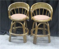 PAIR OF RATTAN BARSTOOLS