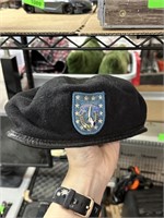 ARMY BERET / CAP W PIN