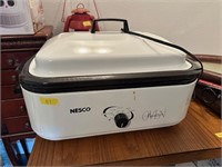 Nesco Roaster Oven 18Qt.