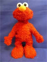 Fisher Price Elmo Doll ( Requires Batteries )