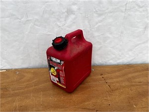 1 Gal Plastic Gas Can