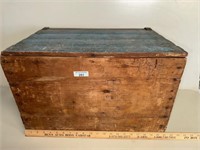Vintage Wooden Crate 21"x14"x16"