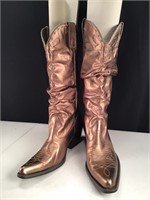 Size 7 M Women’s Boots