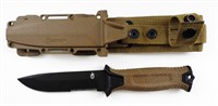 GERBER FIXED KNIFE W/SHEATH