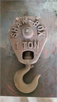 Shaw Box 1 ton snatch block