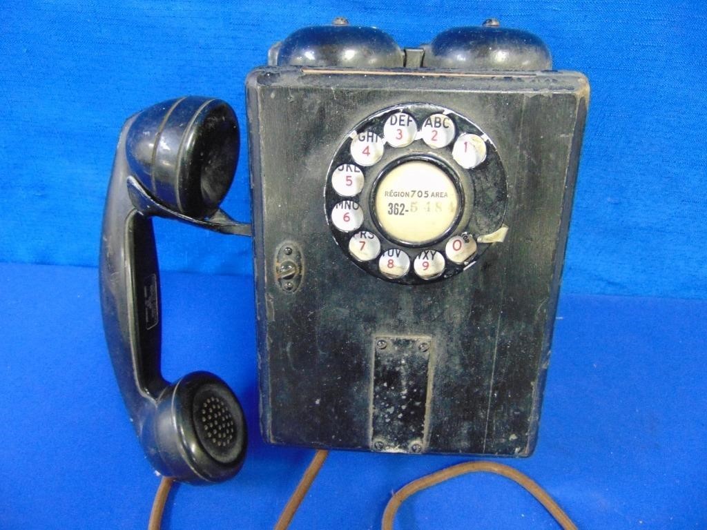 Northern Electric Vintage Wooden Wall Phone