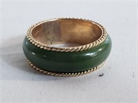 14k gold & green glass ring