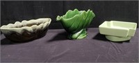 Group of Hull U.S.A. ceramic items