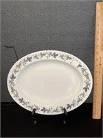 13 1/4" Royal Doulton Burgandy Oval Platter