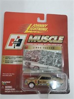 Johnny Lightning MUSCLE Featuring Linda Vaughn #31