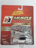 Johnny Lightning MUSCLE Featuring Linda Vaughn #31