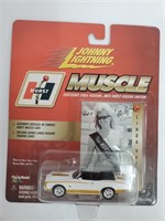 Johnny Lightning MUSCLE Featuring Linda Vaughn #30