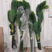Plastic Palm fronds on bamboo posts   - Y