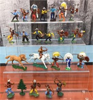 Vtg. plastic toy soldiers
