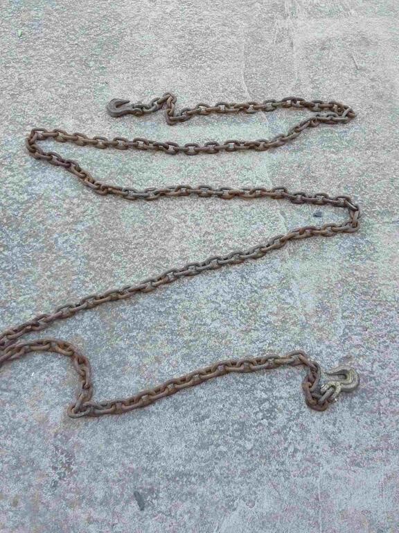 16 Foot Chain With Hooks