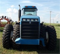1997 Versatile 9482 Tractor