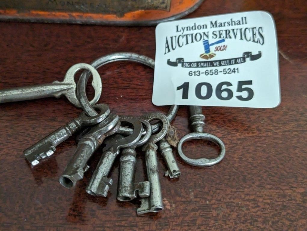 Ring of Skeleton Keys