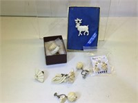 3 pairs of carved Ivory jewelry Earrings - one