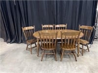ROUND TABLE WITH 6 CHAIRS AND 2 EXTENDERS