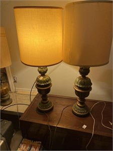 Matching lamps