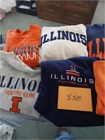 Fighting Illini sweatshirts, 8 size