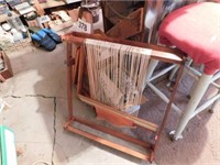 Wooden weaving loom on stand - yarn