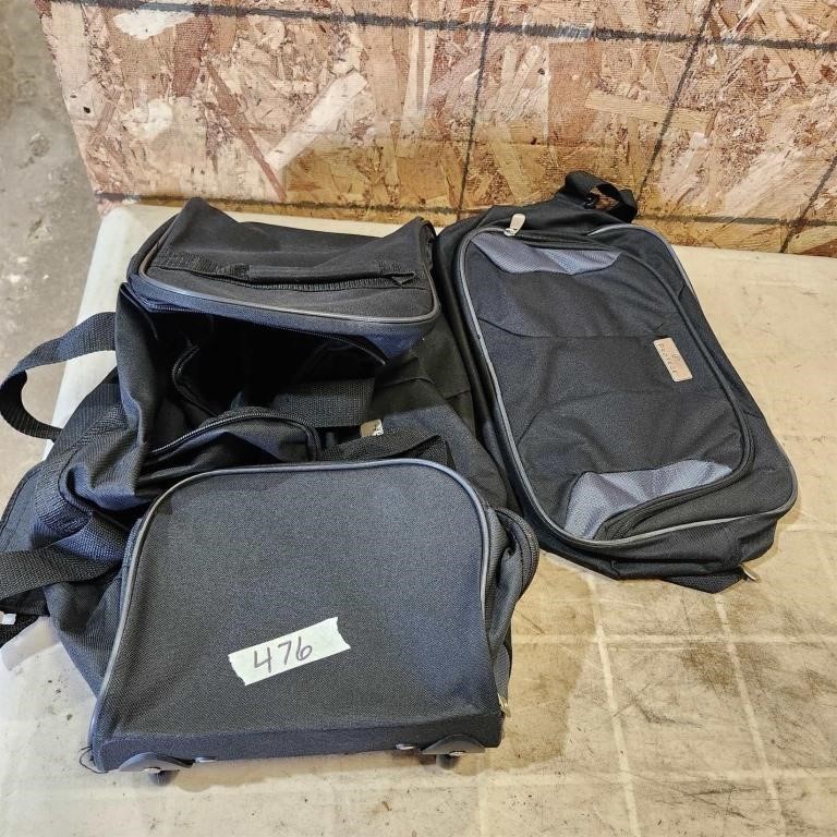 Small bag on wheels, laptop bag