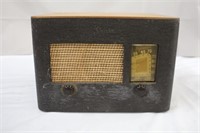 Vintage Sparton radio, model no. 4748, 12.5 X