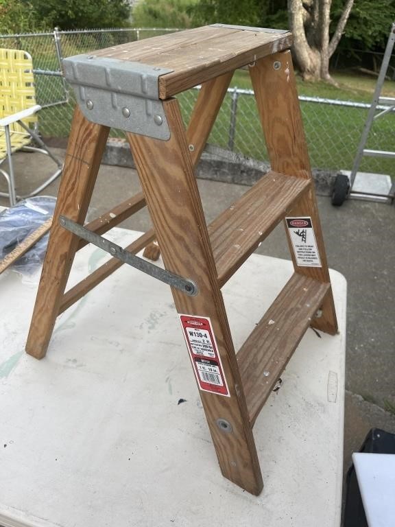 Vintage wooden 2 ft ladder