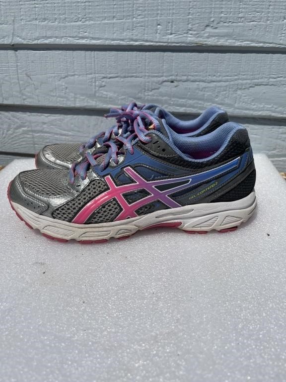 Ladies ASICS Gel running shoes size 7 1/2