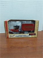 Ertl 1/25scale Ford tractor trailer bank
