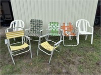 (7 PCS) LAWN CHAIRS - 5 FOLDING &