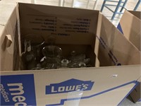 BOX OF MISC GLASSWARE