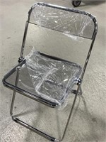 FOLDING CHAIR