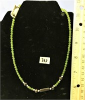 Jade necklace, 18"       (k 5)