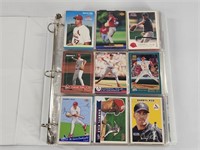 BINDER FULL OF ASSORTED BASEBALL CARDS