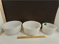 Milk Glass Mixing Bowls 3