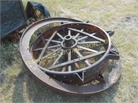 62" steel tire, 50" steel lug rear