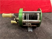 VINTAGE BRONSON GREEN HORNET BAIT CASTING REEL