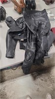 LEATHER MOTORCYCLE PADDED GEAR SIZE 42 INCLUDING: