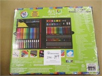 New Young @ Art 101 - 147 Pc  Artist Kit