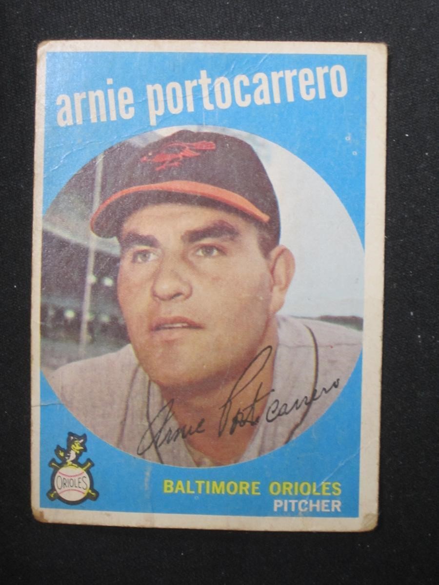 1959 TOPPS #98 ARNIE PORTOCARRERO