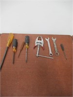 Valve Spring Compressor, Screwdrivers, Wrenches