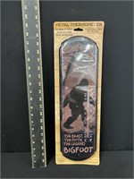NIP Bigfoot Metal Thermometer