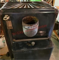 Jungers oil burning stove - pick up at seller's