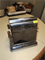 Antique TOaster