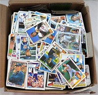 LARGE FLAT RATE BOX FULL  BASEBALL CARDS