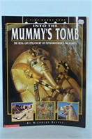Into the Mummy's Tomb   A Time Quest Book