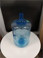 New 5 gallon plastic water jug